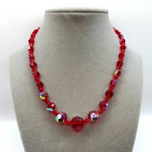 Elegant Red Faceted Acrylic Beaded Necklace